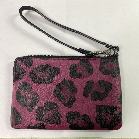 Coach Womens Cranberry Pink&Black Leopard Print Wristlet Wallet Cheetah 4x6" EUC - Picture 2 of 11